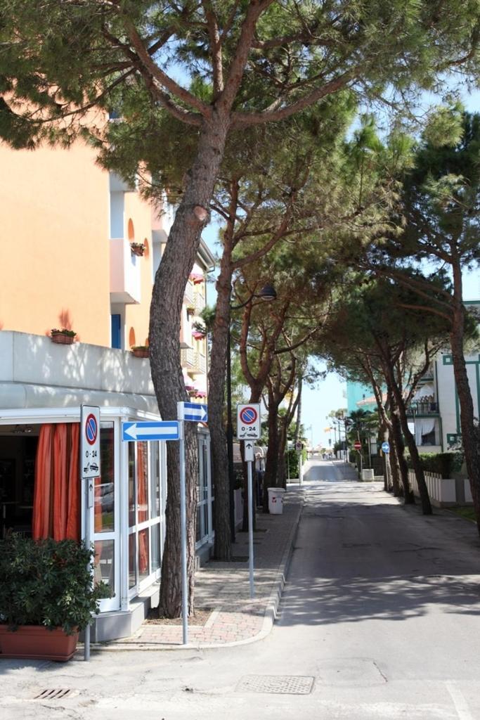 Aparthotel Gioia Caorle Dış mekan fotoğraf
