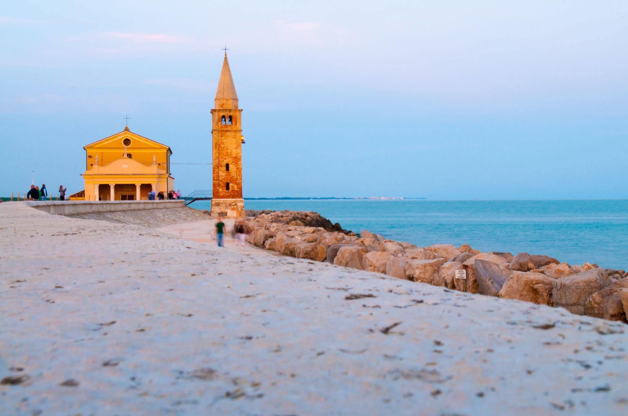 Aparthotel Gioia Caorle Dış mekan fotoğraf